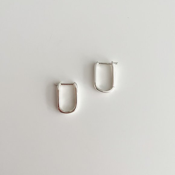 Madewell Delicate Collection Demi-Fine Carabiner Hoop Earrings (Silver) - Picture 1 of 3